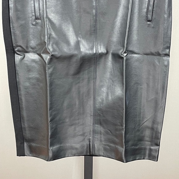 NEW Chicos Skirt Womens XS black faux leather pencil straight preppy moto - Picture 3 of 12
